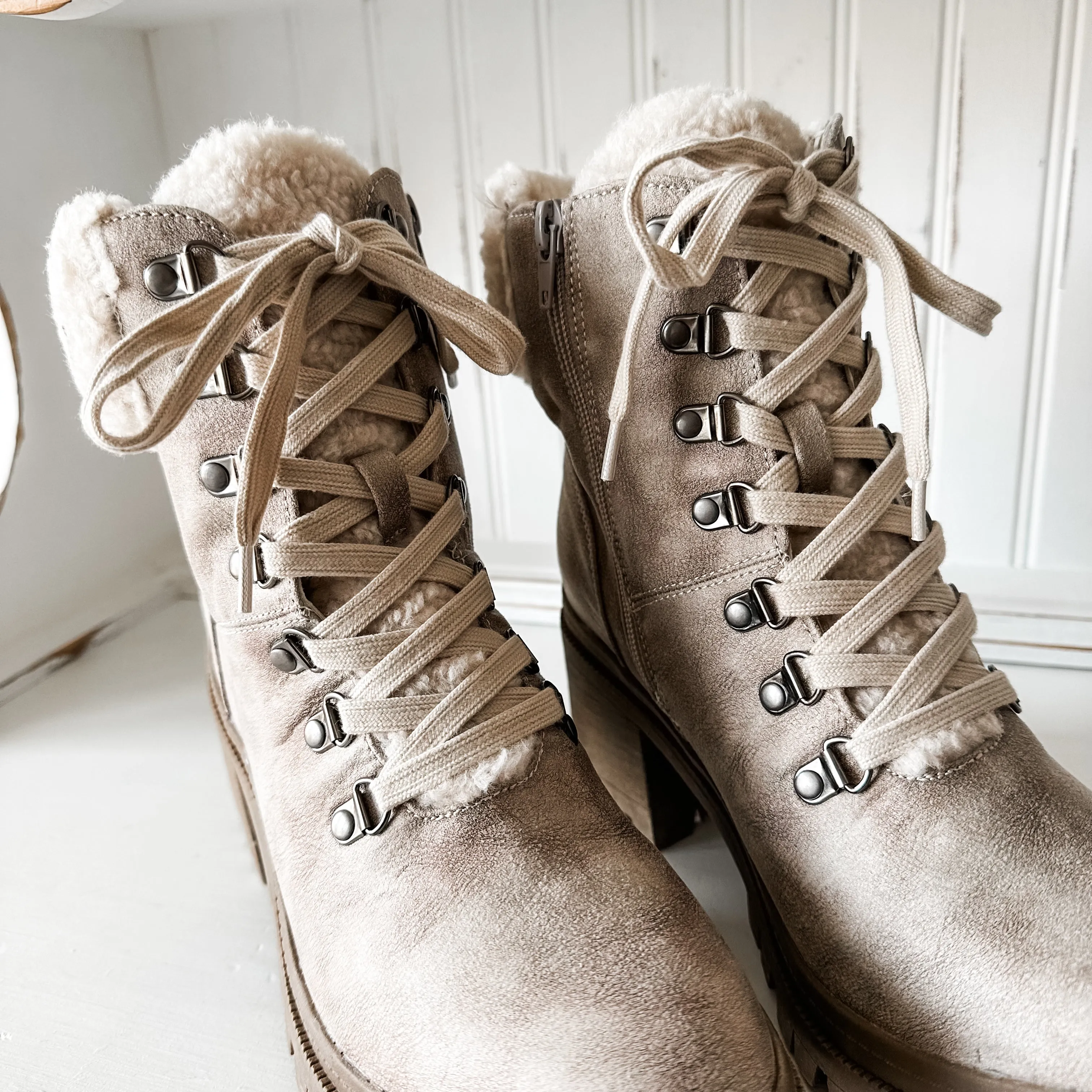 Alpine Boot - Cream