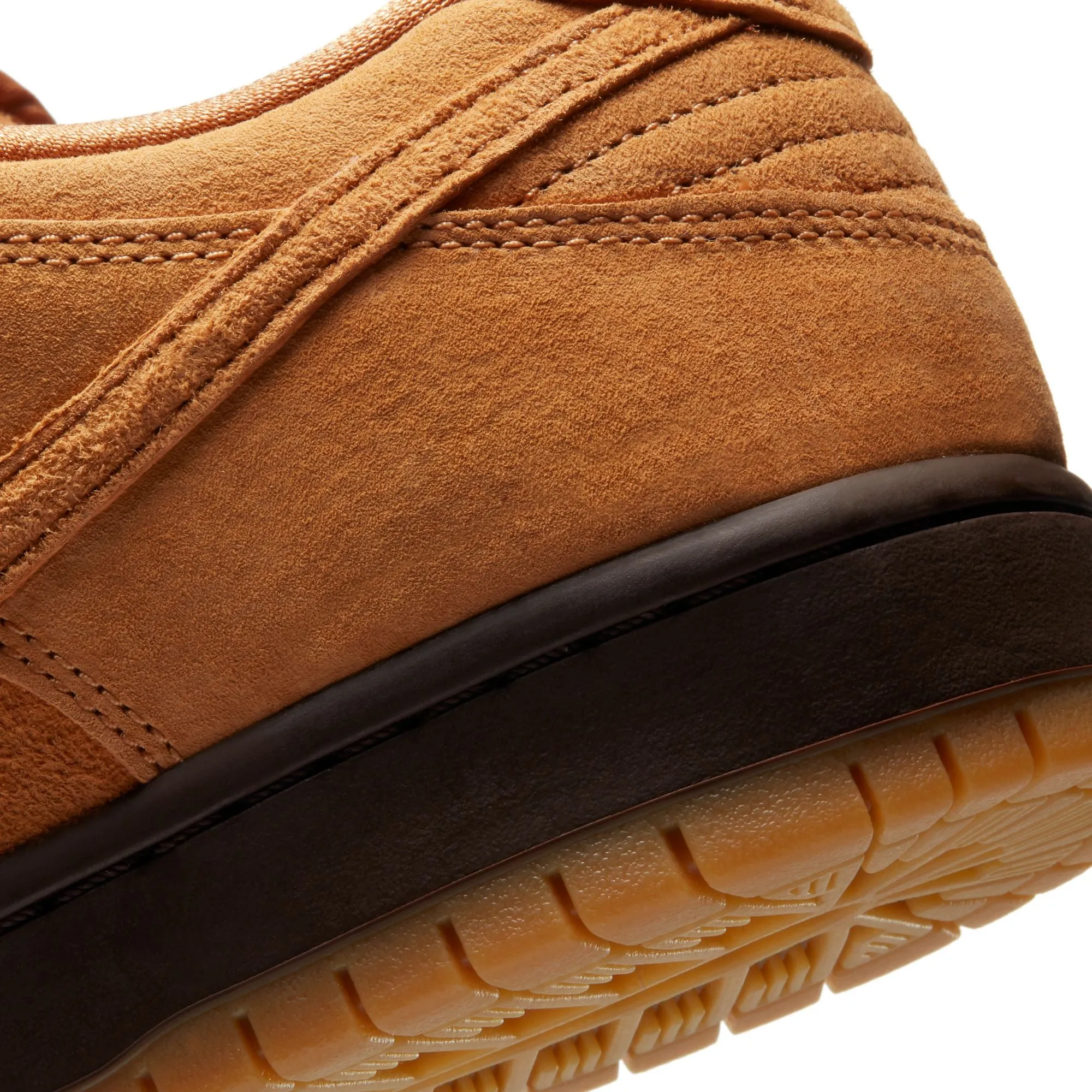 DUNK LOW PRO FLAX / BAROQUE BROWN